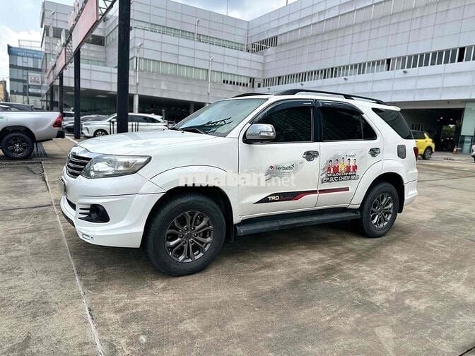 Toyota Fortuner 2019 2.7V 4x2 AT - 7c tự động HANG