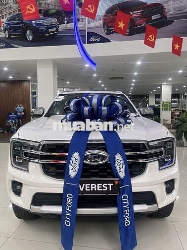 Ford Everest 2025 Titanium Plus 2.0L 4x4 AT