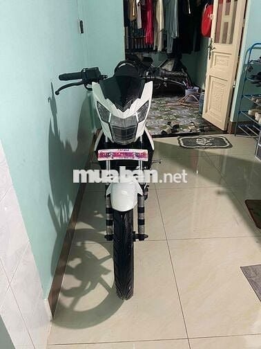 Bán Suzuki satria xe đẹp, giấy tờ đầy đủ