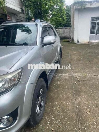 Toyota Fortuner 2015 2.5G - 340000 km