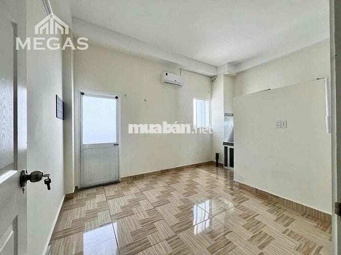 STUDIO 3x 4x CÓ BAN CÔNG - THANG MÁY - HẦM XE CÁCH TRƯỜNG NTTU 5 PHÚT
