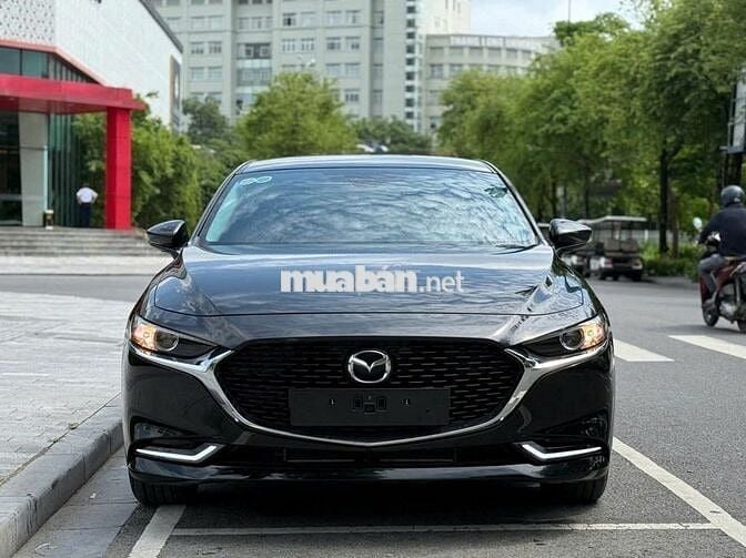 Mazda 3 2025 bản luxury chạy 1500km