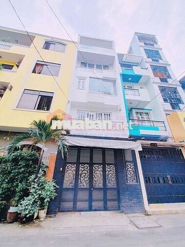 Cho thuê nhà Hẻm Xe Hơi Khu Vip Quận 3 Trệt 4Lầu