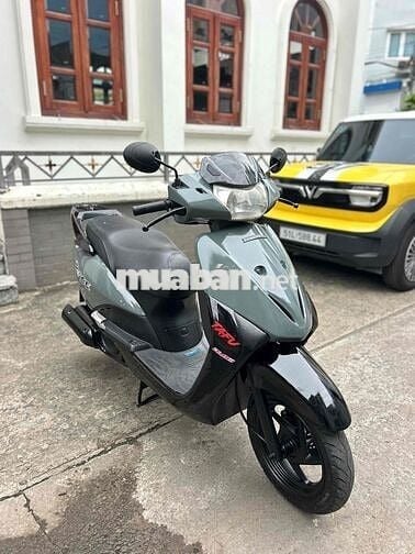 Bán chiếc xe Honda SCR Fi