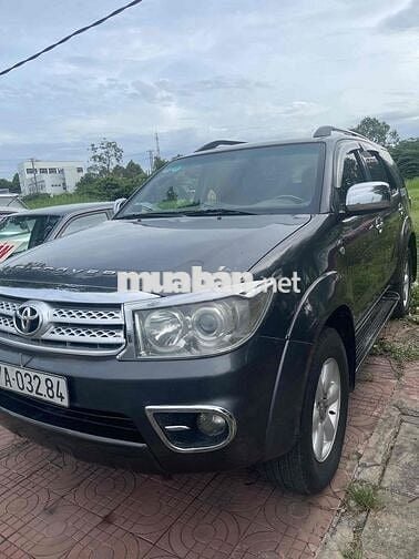 Toyota Fortuner 2009 2.5G - 200931 km