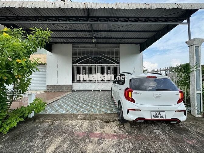 Bán nhà cấp 4 MT Giáp Hải ngay KCN Tây Bắc, 5x25 giá 1 tỷ050