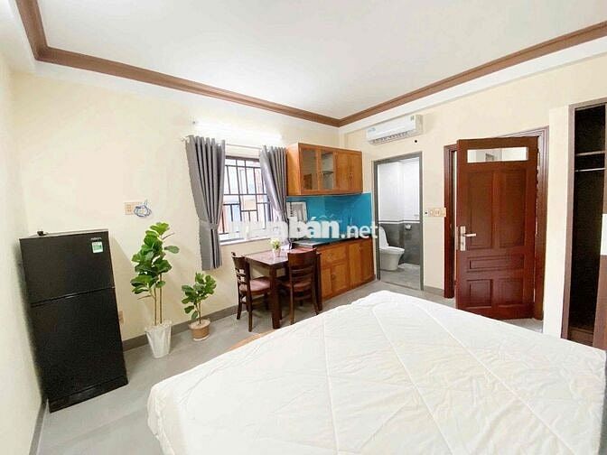 Phòng cho thuê Q3 Trường Sa gần ĐH Mở - ĐH Sư Phạm full nội thất 25m2