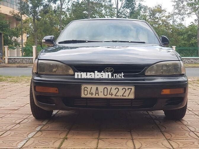 Toyota Camry 1991 - 20000 km