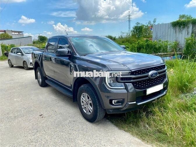 Ford Ranger 2024 XLS 2.0 4X2 AT - 40000 km