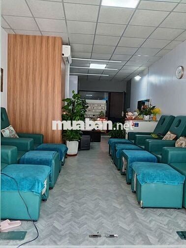 Sang Spa 15 giường, 200 triệu, đang hoạt động, Bà Huyện Thanh Quan