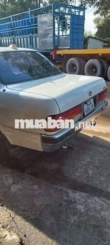 Toyota Crown 1992 - nhập nhật vip