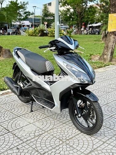 👉Air blead 2016 bso92 l chính chủ  ,xe sạch sẻ,lên