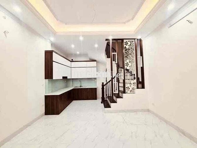 OTO ĐẬU CỔNG- TRƯƠNG ĐỊNH- 30M2-5T- 7TỶ(CTL) - KHU DÂN TRÍ- NHÀ NHÌN