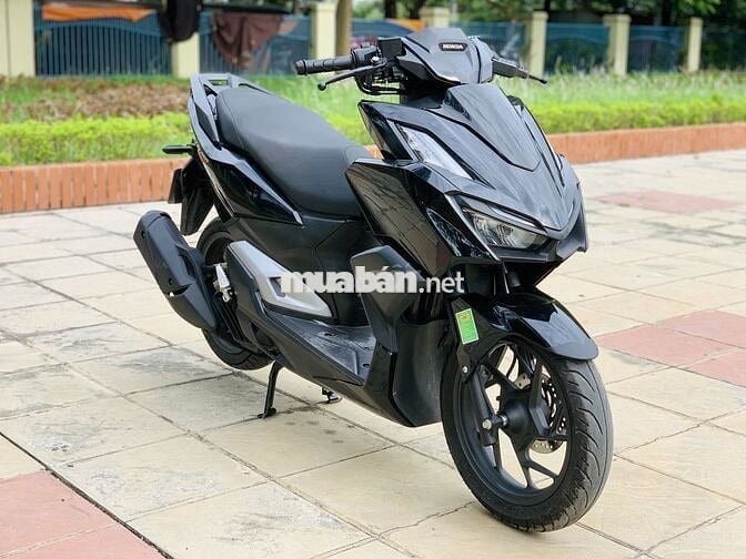 HONDA VARIO 160 ĐEN XE MỚI ĐĂNG KÝ NHƯ MỚI TINH