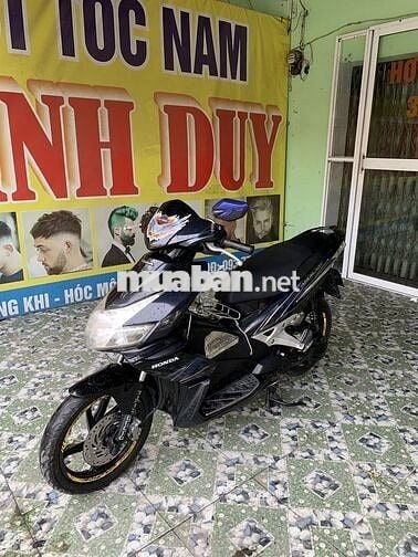 Xe nhà cần bán giấy tờ đầy đủ máy êm ru ae cần lh