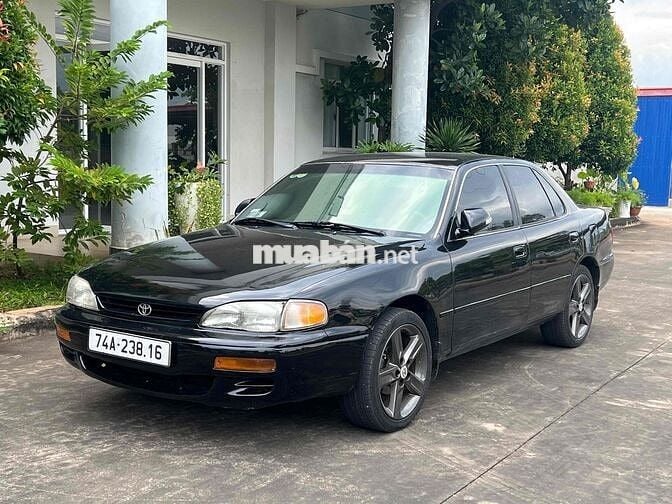 Toyota Camry 1992 - 200000 km