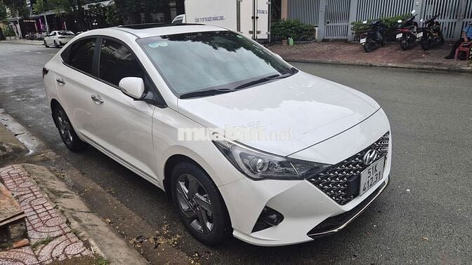 Hyundai Accent 2022 1.4 AT - 30000 km