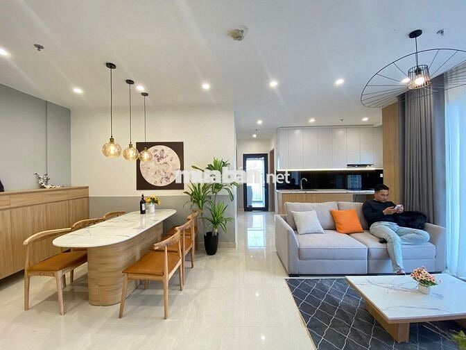 Cho thuê căn 3 ngủ mới tinh, giá 13tr/th có thể vào được luôn
