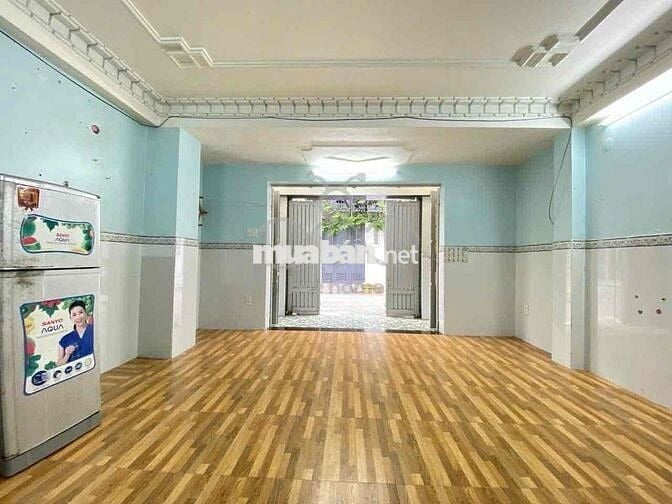 Mặt bằng vừa ở vừa kinh doanh hẻm trần bá giao có lối đi riêng