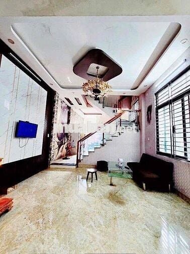 BÁN NHÀ 3 TẦNG – TRƯỜNG CHINH nhĩnh 3tỷ