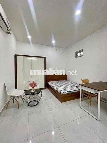 Studio Cửa Sổ Thoáng - 25m2 - Full Nội thất -Thang máy- Phan Xích Long