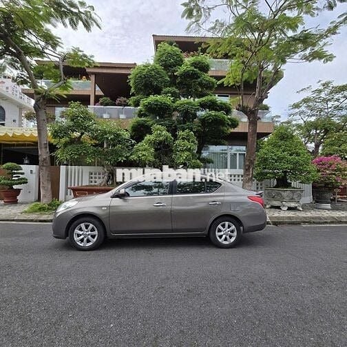Nissan Sunny 2014  - 70000 km