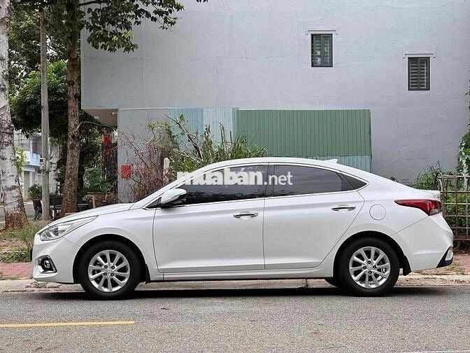Hyundai Accent 2019 1.4 MT - 130000 km