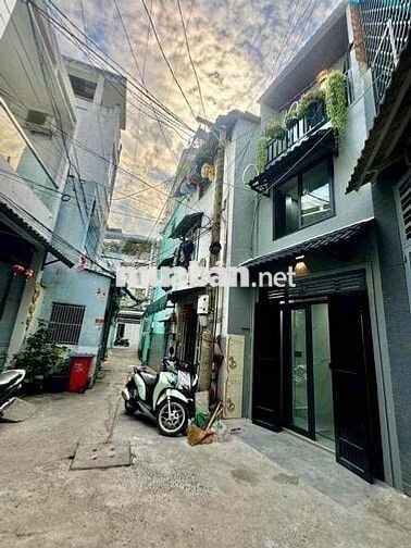 Bán nhà nhỏ giá rẻ dành cho gia đình mới cưới hoặc đầu tư cho thuê