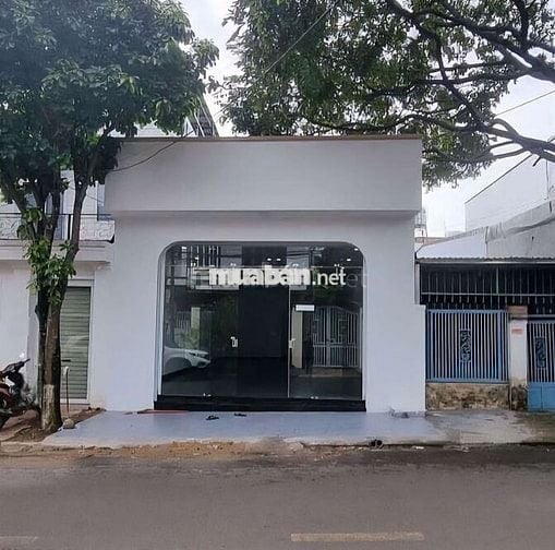 NHÀ MỚI XÂY MT NGUYỄN KHUYẾN, PHƯỜNG BUÔN MA THUỘT