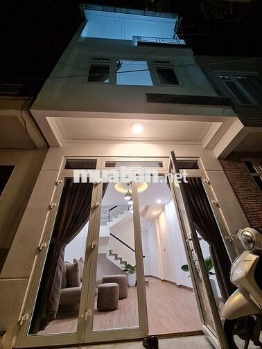 Vị trí trung tâm Đà lạt xe máy <2m, Hai Bà Trưng, 48m², giá 4.5 tỷ