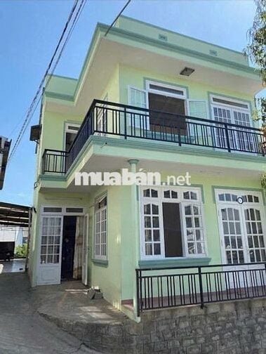 Nhà phố  Đà Lạt hẻm<2m, sổ hồng - Ngô Quyền, 65m², giá 4.1 tỷ