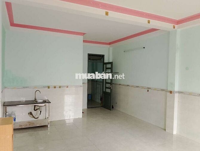 Cho thuê phòng trọ mặt tiền chợ Phạm Văn Bạch thuận tiện đi lại