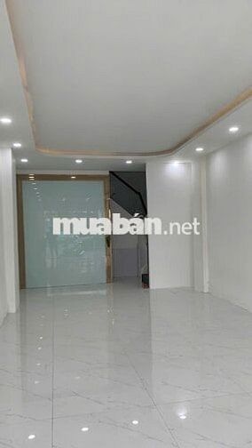 CHO THUÊ NHÀ MẶT TIỀN ĐƯỜNG 3/2 PHƯỜNG 11 QUẬN 10