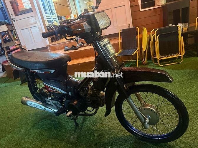 xe honda dream đài loan 2005 máy cực mạnh mới 80%