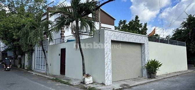Bán biệt thự 3 mặt tiền hiếm tại KDC Nam Long, Phường An Lạc, Bình Tân