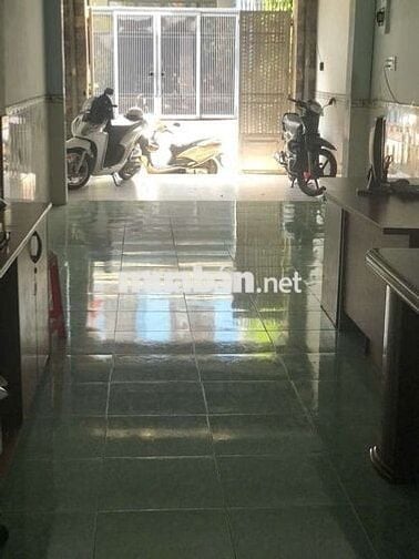Cho thuê nhà nc q7 1tret, 1lau giá cho thuê 14tr, LH ***. T hải