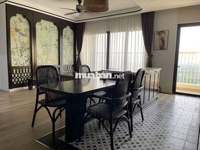 Cho thuê căn 2PN Full NT Block A1, bancol rộng tại Cc Era Town Quận 7