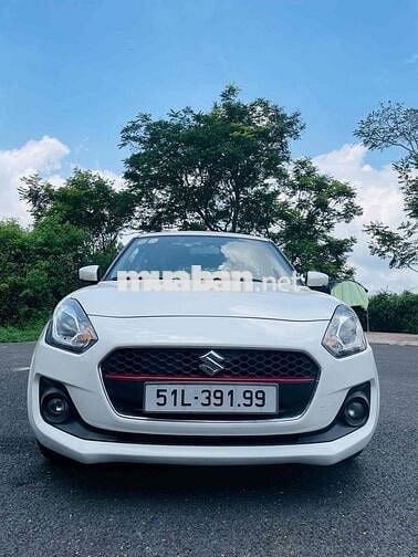 Suzuki Swift 2018 GLX 1.2 AT - 28000 km 1 chủ