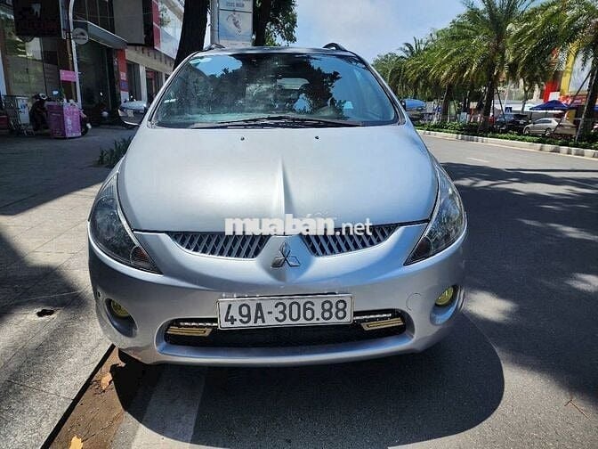 Mitsubishi Grandis 2005  - 160000 km