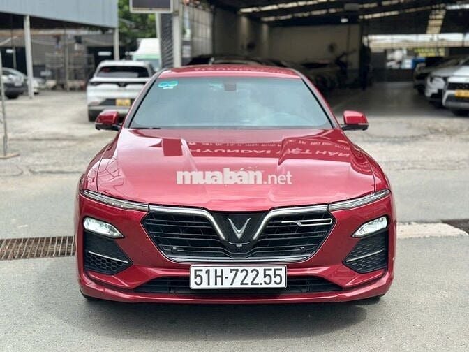 VinFast Lux A2.0 Plus 2019, màu đỏ - 63000 km