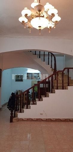 Cho thuê nhà số 7 ngõ 149 đường Nguyễn Tuân, Thanh Xuân, DT 65m2, 4 tầ