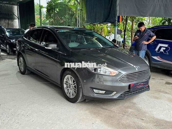 Ford Focus 2018 1.5L Ecoboost Titanium - 14000 km