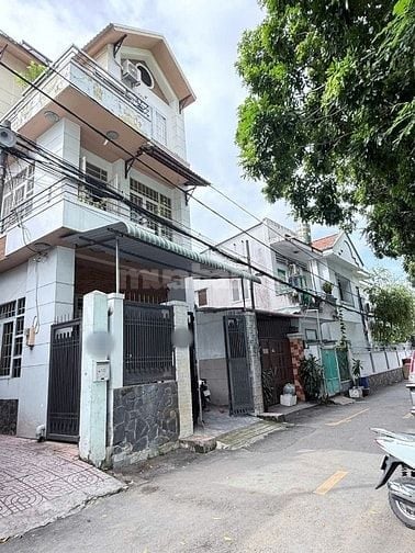 CHO THUÊ NHÀ 2 LẦU ĐƯỜNG 5 BÌNH THỌ. THỦ ĐỨC
