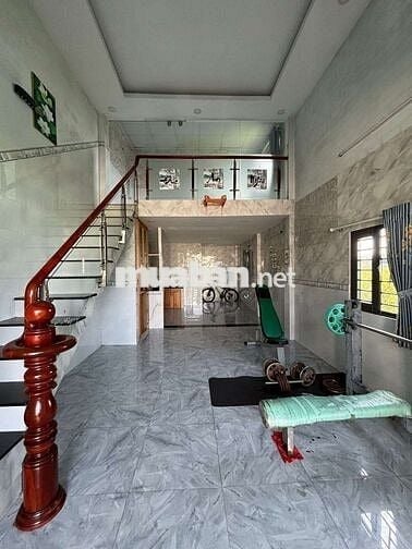 Nhà 1 trệt 1 lửng đường liên ấp 123 vlb bình chánh