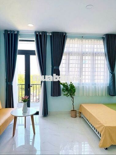 PHÒNG TRỌ FULL NỘI THẤT BAN CÔNG RIÊNG –  5 PHÚT ĐẾN ĐẠI HỌC KINH TẾ