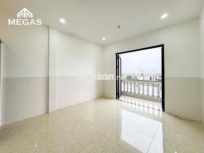 Trống Sẵn Studio Nội Thất Cơ Bản Ban Công Thoáng Ngay Nguyễn Thái Sơn