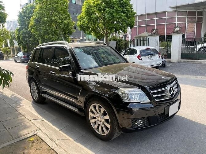 Mercedes GLK300 2010 màu đen cọp
