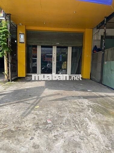 CHo thuê nhà mặt tiền đường Hương lộ 3 dt 4x33m 1L thông suốt