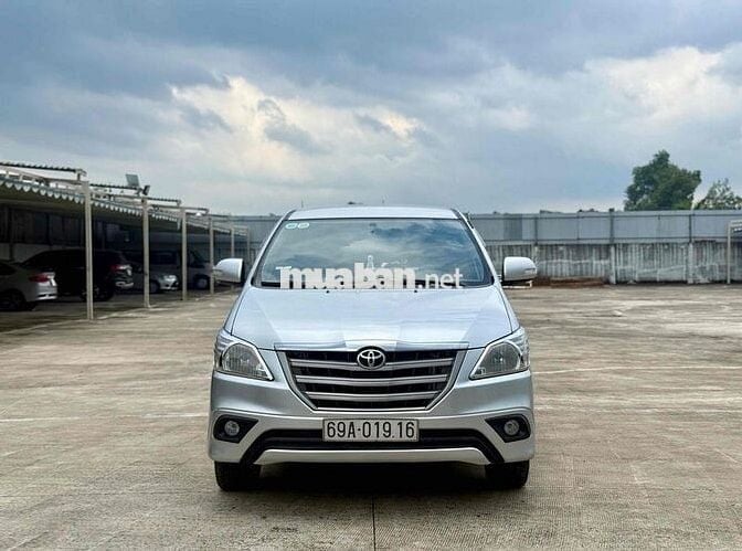 Toyota Innova 2.0E 2015 số sàn, 1Chủ Xe GĐ Sử Dụng