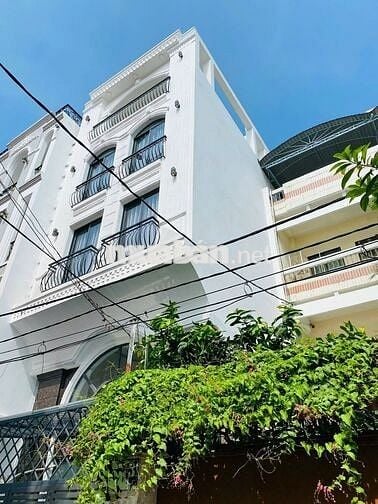 Cho thuê nhà mặt tiền Cầm Bá Thước, Phường 7, Quận Phú Nhuận